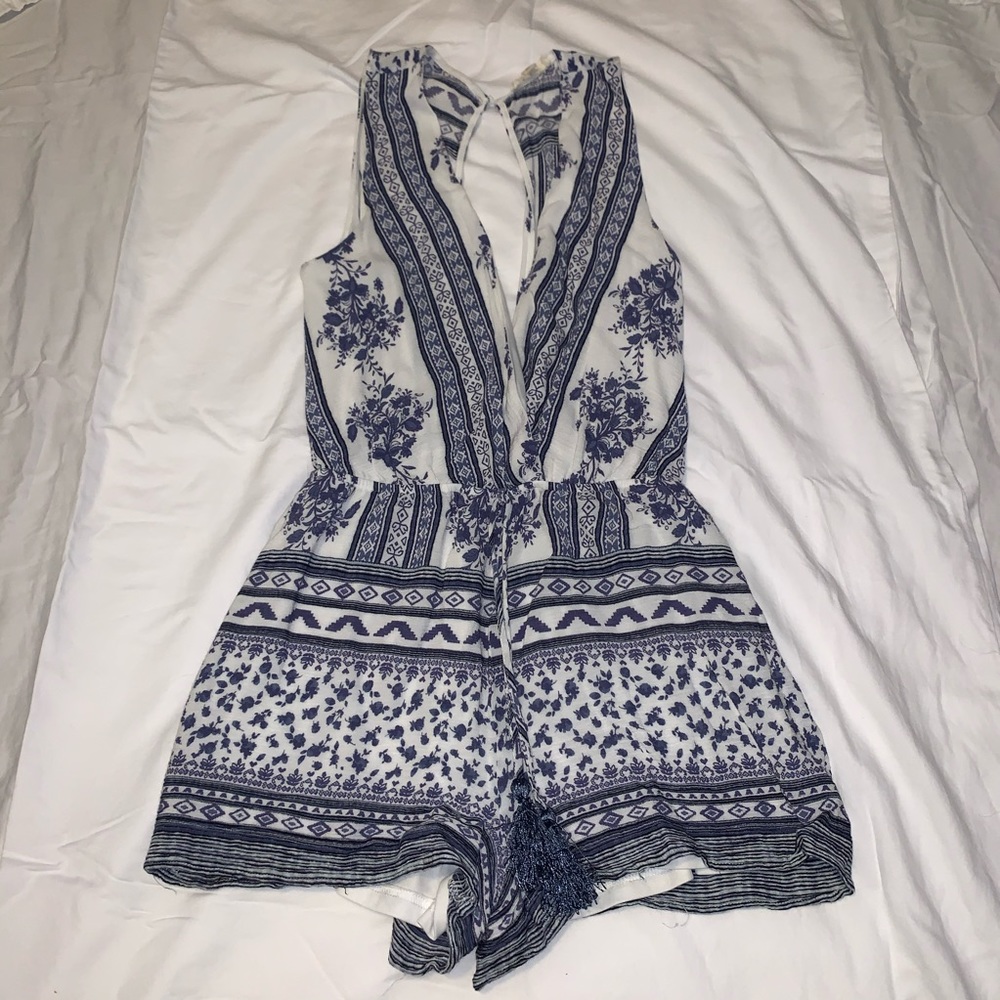 Deep V romper